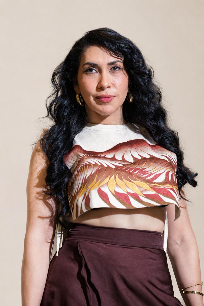 Hand-Painted Linen Top – Abstract Dunes Inspired Design