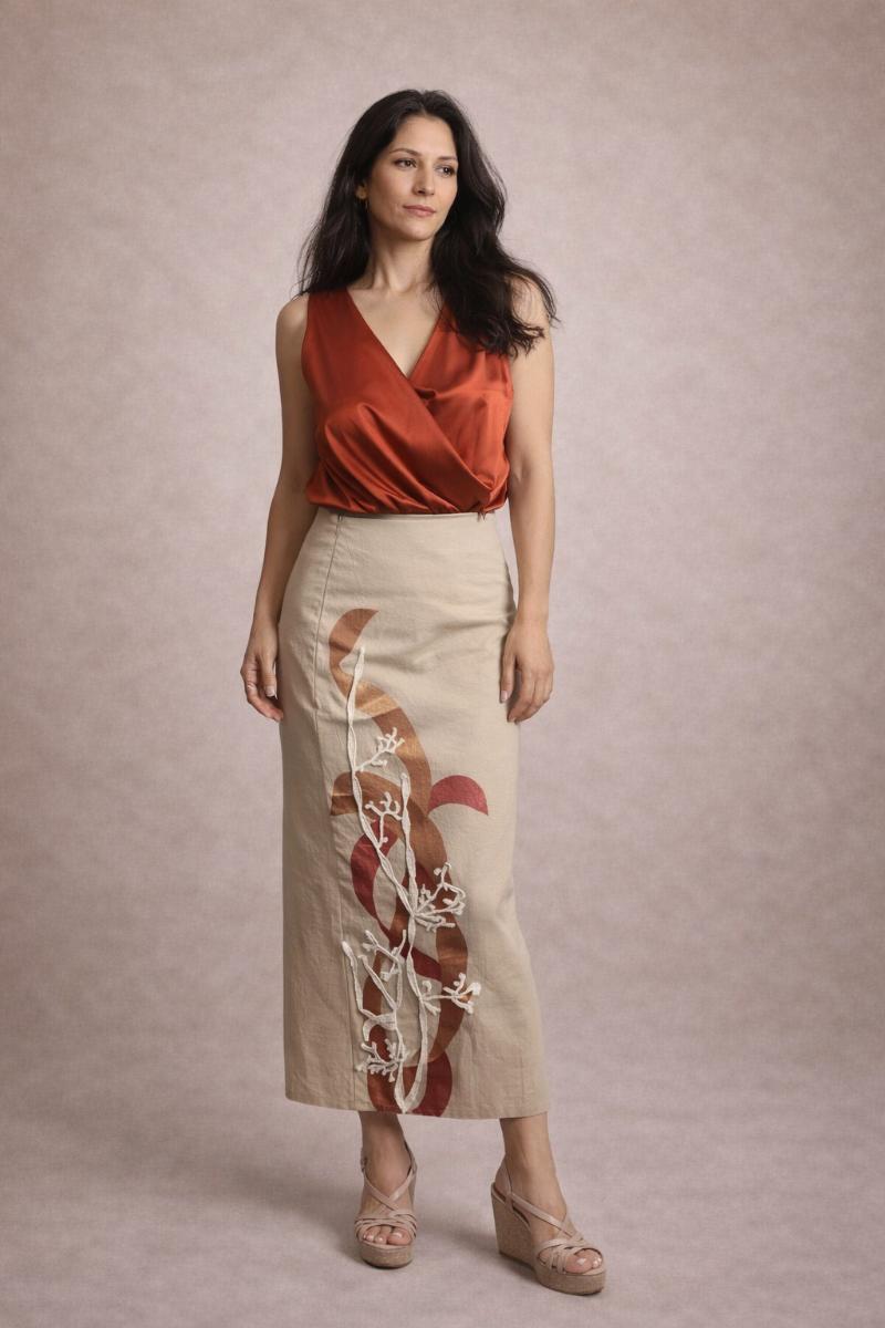 Hand Painted Linen Skirt – Handmade Coral-Inspired Skirt with Textile Appliqués – Elegant Coastal Artwear – Exclusive Artisan Design